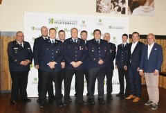 FFW Ehrung Herbst 2023 - Scheyern gesamt mit Bgm FFW Ehrung Herbst 2023 - Scheyern gesamt mit Bgm